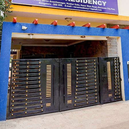 Hotel O Varun Residency Kammasandra Eksteriør billede